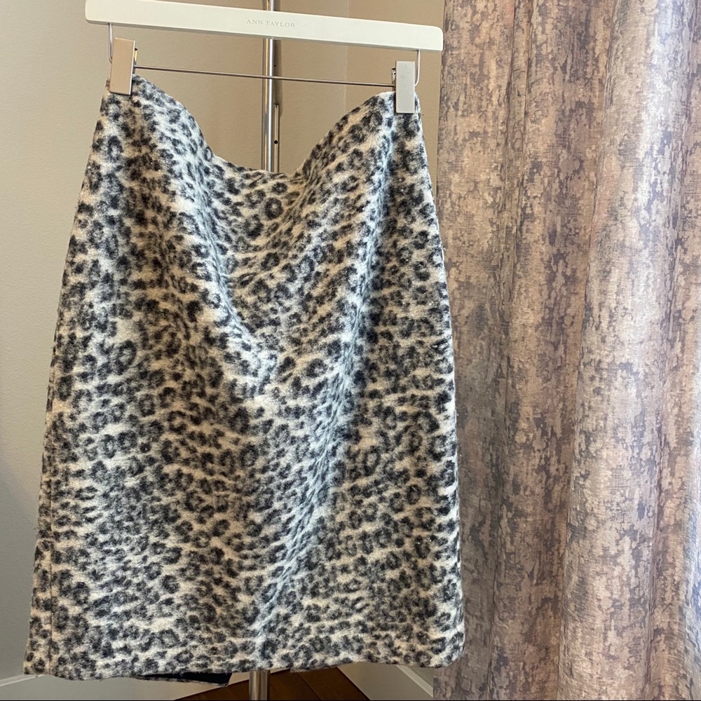 Ann Taylor Wool Snow Leopard Print Pencil Skirt